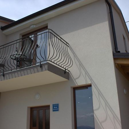 Apartman Sara S Pogledom Na More ロヴラン エクステリア 写真